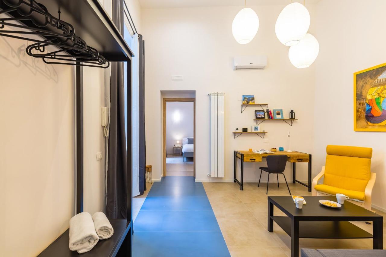 Art Apartment At Sanita By Wonderful Italy Napoli Ngoại thất bức ảnh