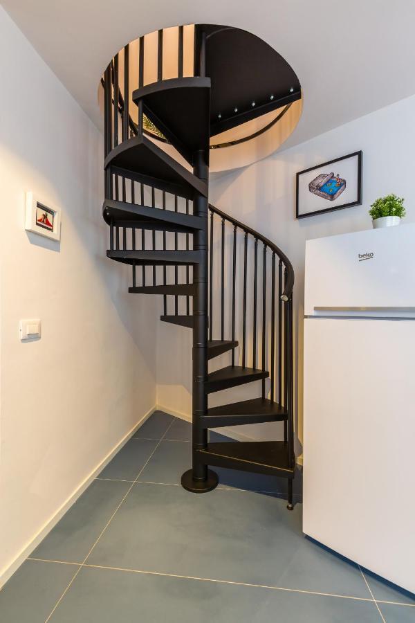 Art Apartment At Sanita By Wonderful Italy Napoli Ngoại thất bức ảnh